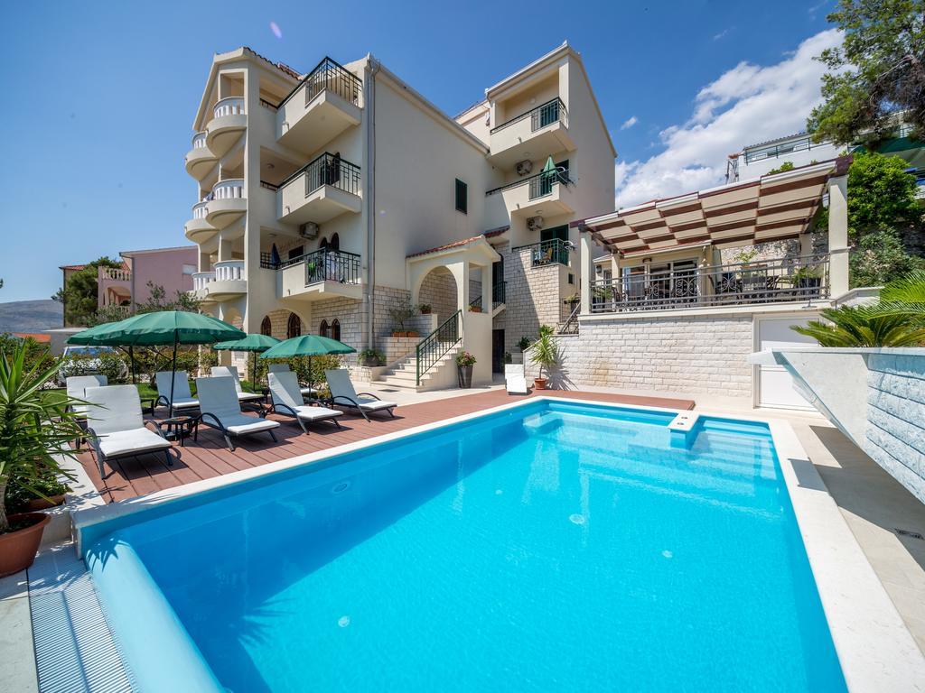 Villa Fani - Apartments In Trogir Exterior photo