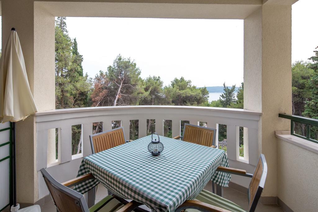 Villa Fani - Apartments In Trogir Exterior photo