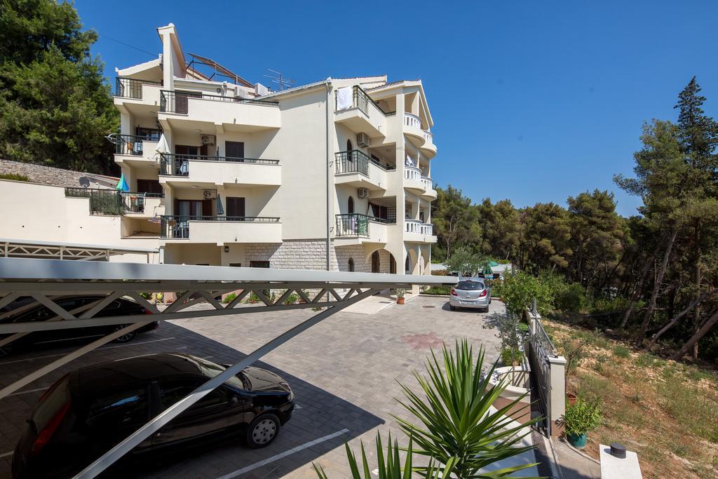 Villa Fani - Apartments In Trogir Exterior photo